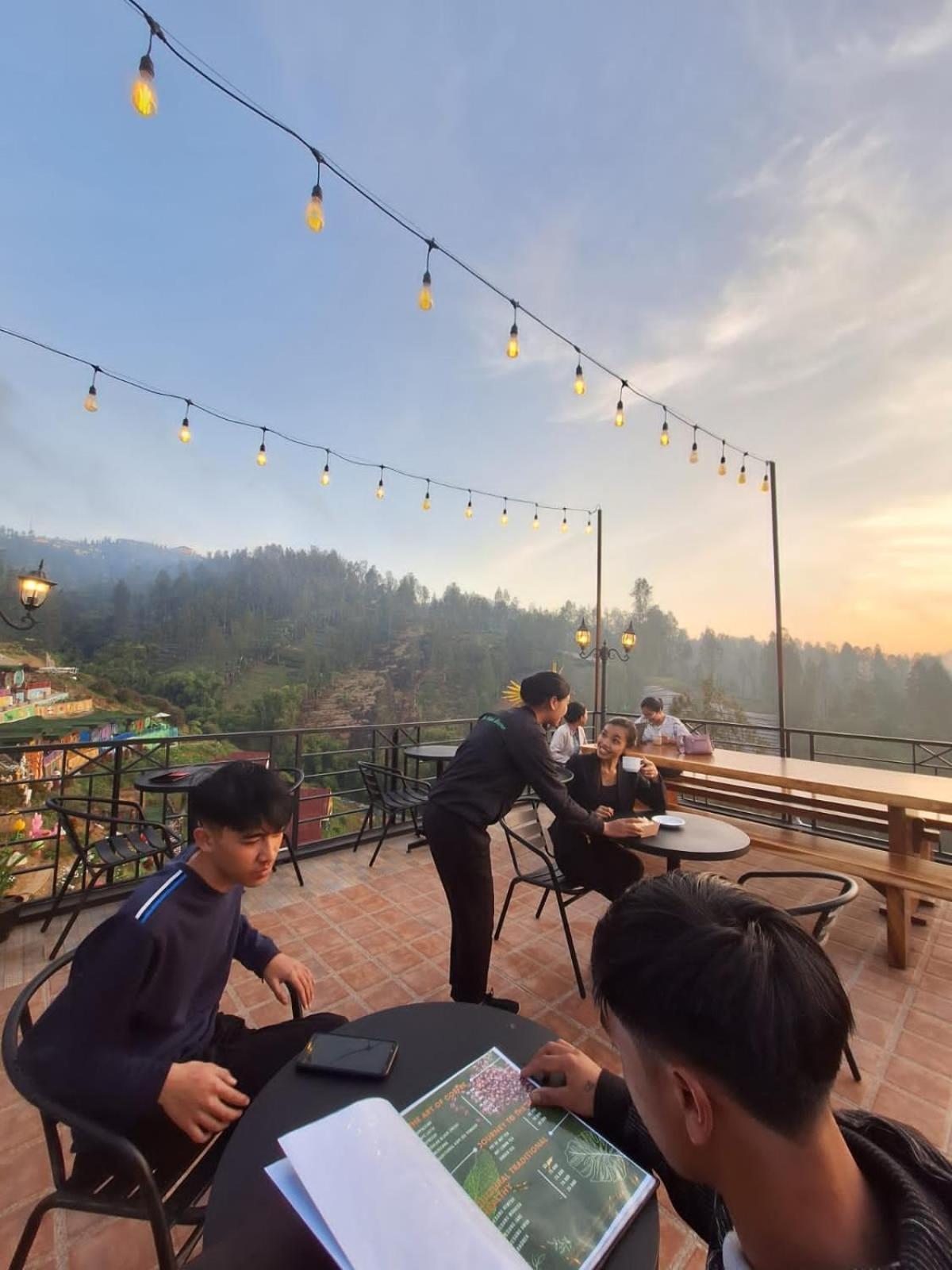 Hotel Nature Bromo And Resort Pasuruan Exterior foto